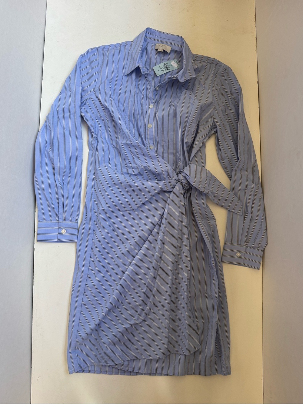 LOFT blue and white striped long-sleeve tie-waist shirt dress size 4 P
